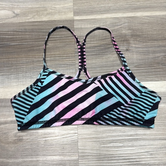 🏴Lululemon Ivivva sports bra size 12 girls - Picture 3 of 6